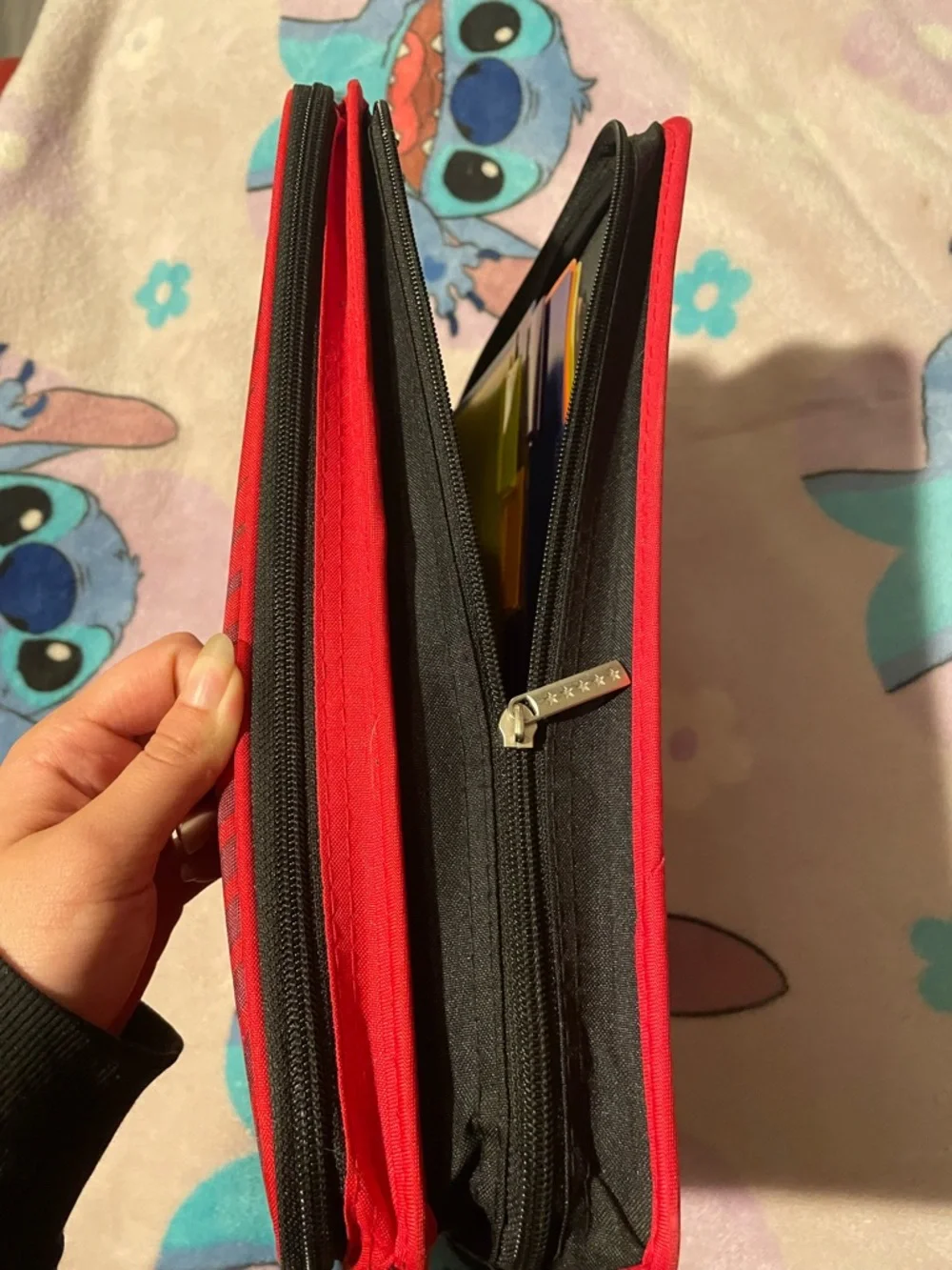 Five Star Red and Black Diagonal Zip Tablet Sleeve
